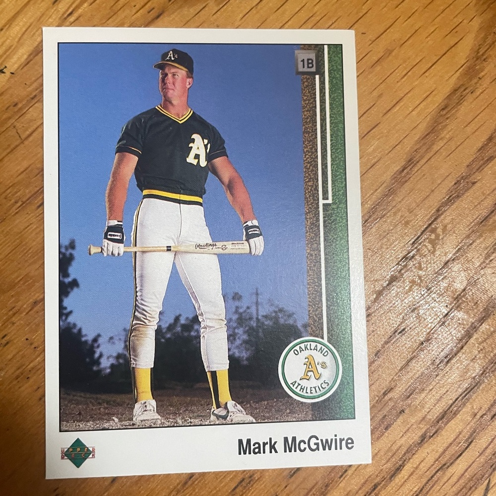 1989 UD Mark McGwire #300